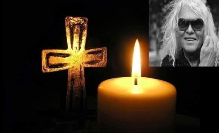 Amikor egy közösség online gyászol